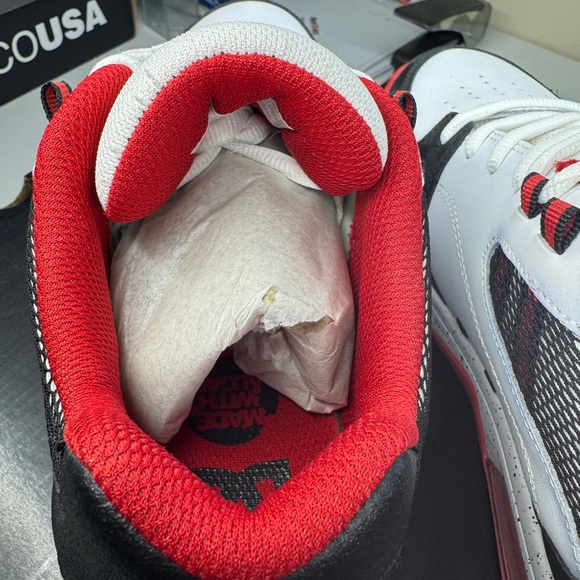 Men’s DC Shoe Co. Versatile LE White/Black/Athletic Red - Picture 4 of 9